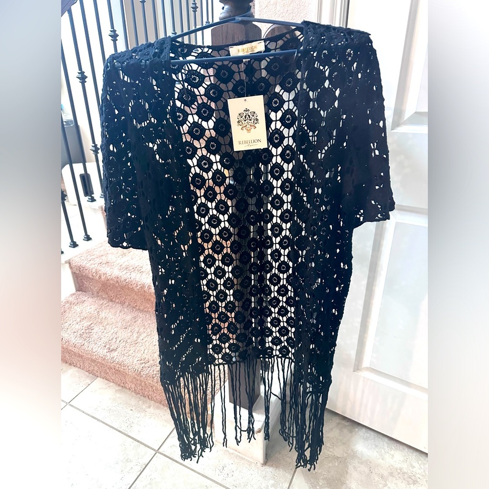 NWT Black Fringe Short Sleeve Duster - L